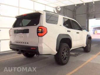 2026 Toyota 4Runner SR5 - miniatura 4