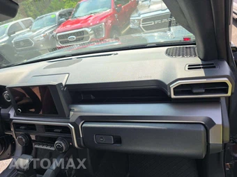 2026 Toyota 4Runner SR5 - miniatura 17