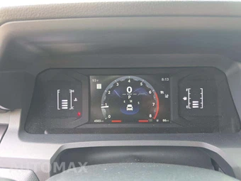 2026 Toyota 4Runner SR5 - miniatura 6