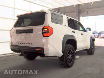 2026 Toyota 4Runner SR5 - miniatura 5