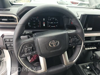 2026 Toyota 4Runner TRD Off Road - miniatura 10