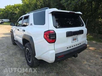 2026 Toyota 4Runner TRD Off Road - miniatura 2