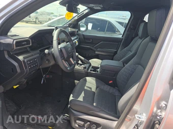 2026 Toyota 4Runner TRD Off Road Premium - miniatura 7