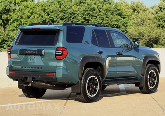2026 Toyota 4Runner TRD Off Road Premium - miniatura 8