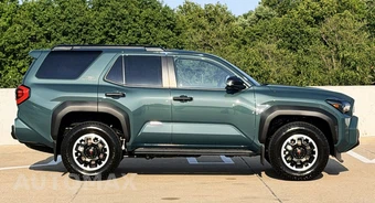 2026 Toyota 4Runner TRD Off Road Premium - miniatura 9