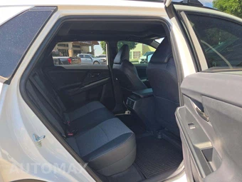 2026 Toyota bZ XLE - miniatura 14