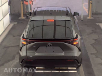 2026 Toyota bZ XLE - miniatura 5