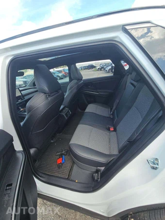 2026 Toyota bZ XLE Plus - miniatura 13