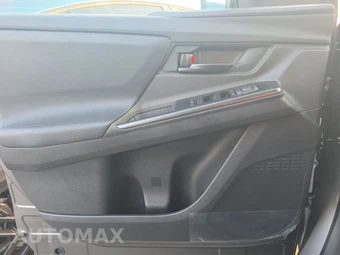 2026 Toyota bZ XLE Plus - miniatura 9