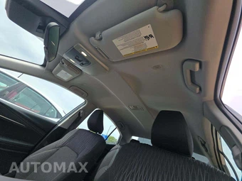 2026 Toyota Camry LE - miniatura 11