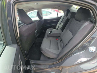 2026 Toyota Camry LE - miniatura 13