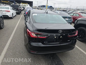 2026 Toyota Camry LE - miniatura 5