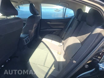 2026 Toyota Camry LE - miniatura 13
