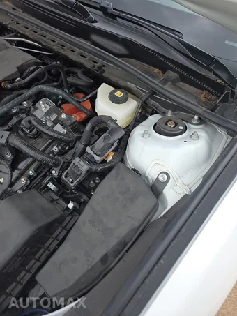 2026 Toyota Camry LE - miniatura 24