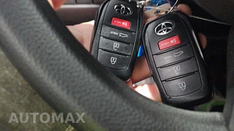 2026 Toyota Camry LE - miniatura 20