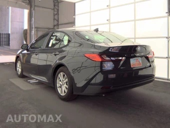2026 Toyota Camry LE - miniatura 6
