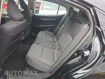 2026 Toyota Camry LE - miniatura 13
