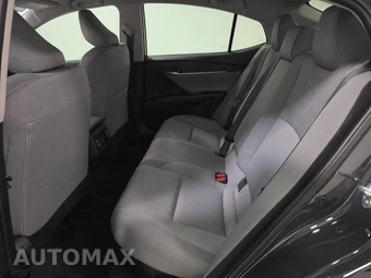 2026 Toyota Camry LE - miniatura 13