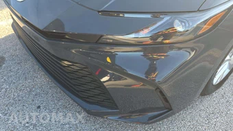 2026 Toyota Camry LE - miniatura 20