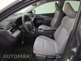 2026 Toyota Camry LE - miniatura 7