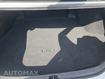 2026 Toyota Camry LE - miniatura 16
