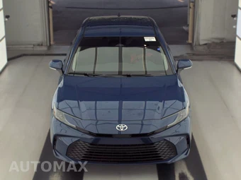 2026 Toyota Camry LE - miniatura 2