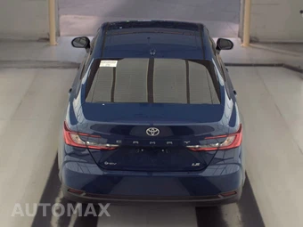 2026 Toyota Camry LE - miniatura 5