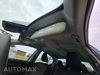 2026 Toyota Camry LE - miniatura 11