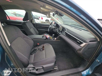 2026 Toyota Camry LE - miniatura 18