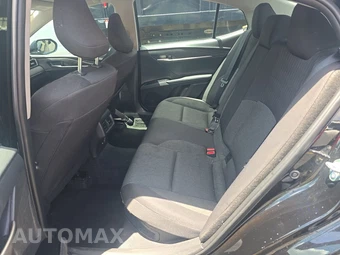 2026 Toyota Camry LE - miniatura 13