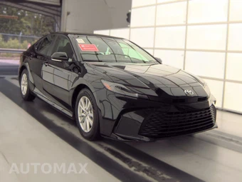 2026 Toyota Camry LE - miniatura 3