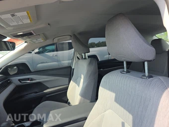 2026 Toyota Camry LE - miniatura 17