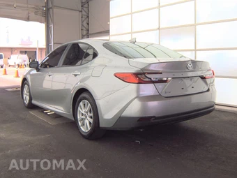 2026 Toyota Camry LE - miniatura 6