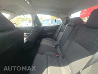 2026 Toyota Camry LE - miniatura 13