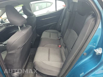 2026 Toyota Camry LE - miniatura 13
