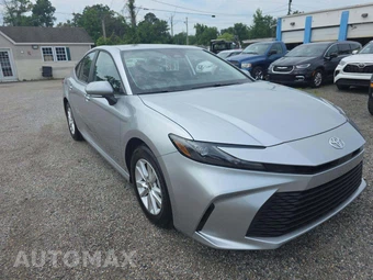 2026 Toyota Camry LE - miniatura 4
