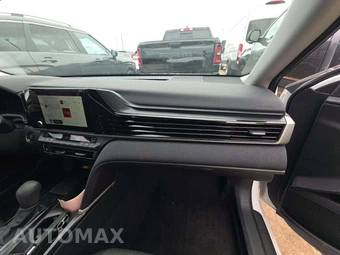 2026 Toyota Camry LE - miniatura 19