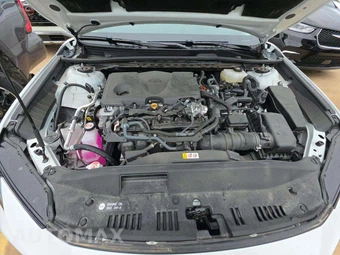 2026 Toyota Camry LE - miniatura 21