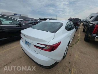 2026 Toyota Camry LE - miniatura 3