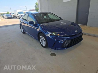 2026 Toyota Camry LE - miniatura 4