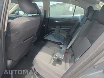 2026 Toyota Camry LE - miniatura 13