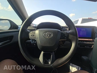 2026 Toyota Camry LE - miniatura 16