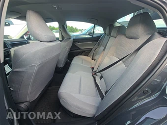 2026 Toyota Camry LE - miniatura 19