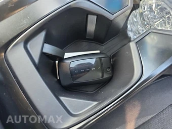 2026 Toyota Camry LE - miniatura 22