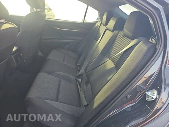 2026 Toyota Camry LE - miniatura 13
