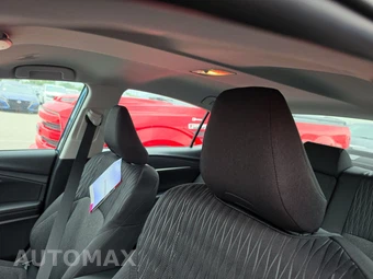 2026 Toyota Camry LE - miniatura 17