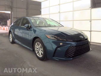 2026 Toyota Camry LE - miniatura 3