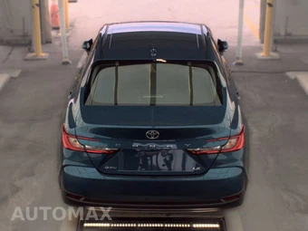 2026 Toyota Camry LE - miniatura 5