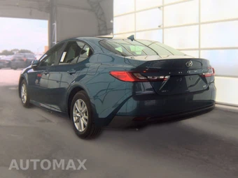 2026 Toyota Camry LE - miniatura 6