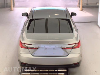 2026 Toyota Camry LE - miniatura 5